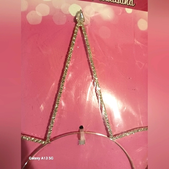 New Bridesmaid Headband - Picture 3 of 6